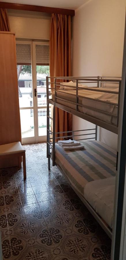 Hotel Enrica Cervia Buitenkant foto