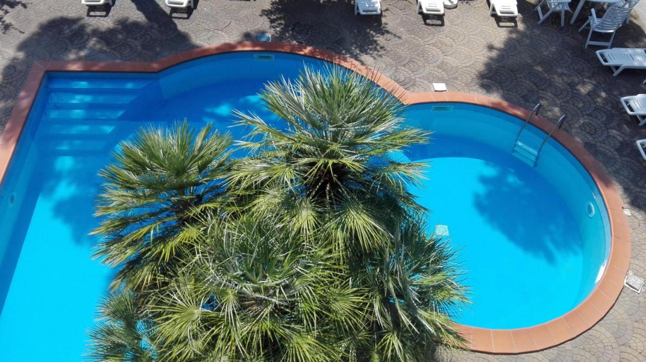 Hotel Enrica Cervia Buitenkant foto
