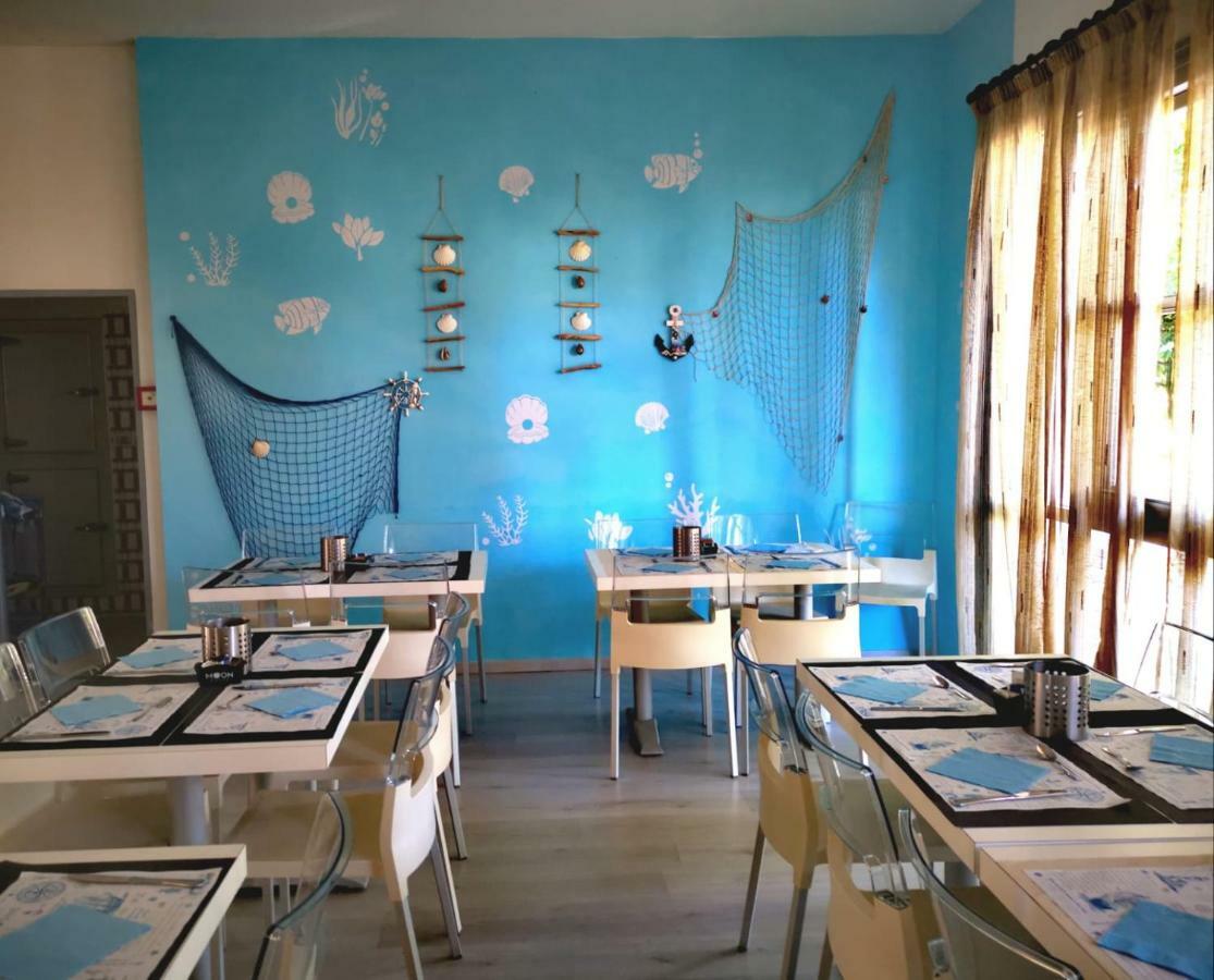 Hotel Enrica Cervia Buitenkant foto