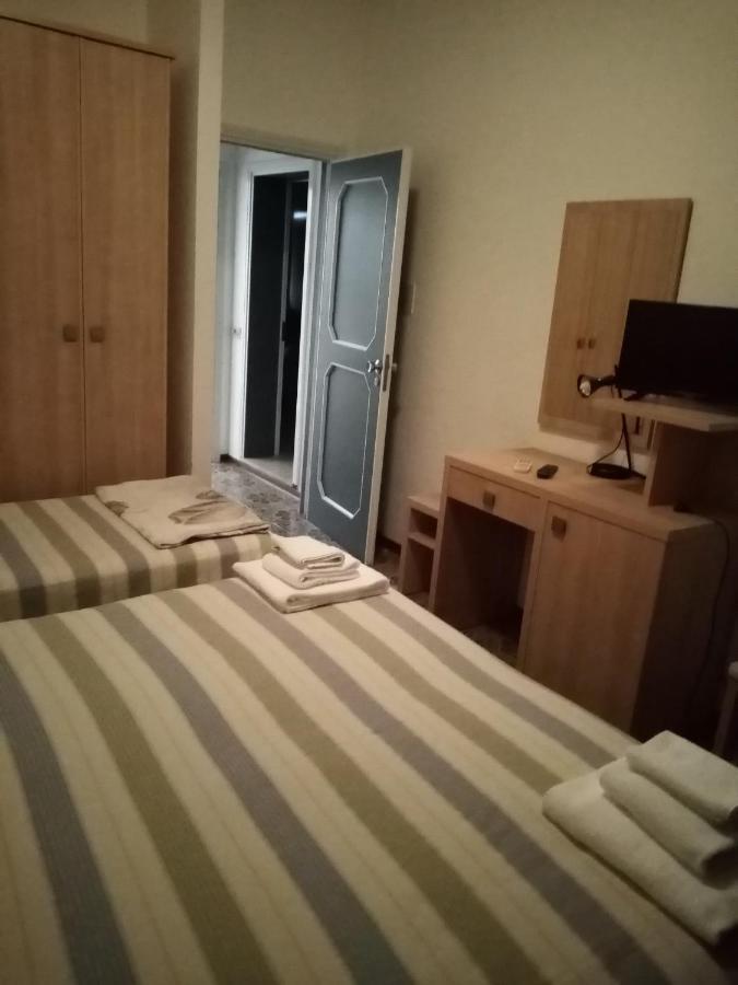 Hotel Enrica Cervia Buitenkant foto